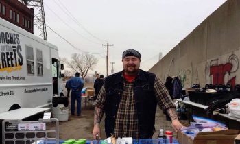 This Guy Is Going Around St. Louis Helping The Homeless Shower And Shave