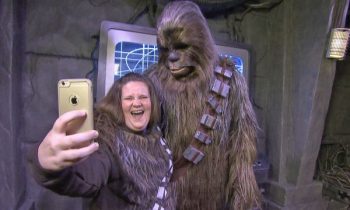 Chewbacca Moms New Video Proves She Deserves More Than Just 15 Minutes Of Fame