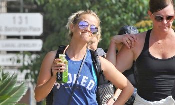 Reese Witherspoon Is High On Life & Links