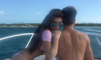 Well Happy New Year To You Too, Hailee Steinfeld On A Boat & Links