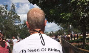 Dad Wears and#039;In Need Of Kidneyand#039; T-shirt At Disney World And It Saved His Life