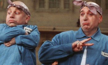 Verne Troyer Gets Tearful Tribute from Austin Powers Co-Star Mike Myers