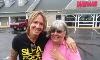 She Thought He Was Down On His Luck And Paid For His Food — It Was Keith Urban